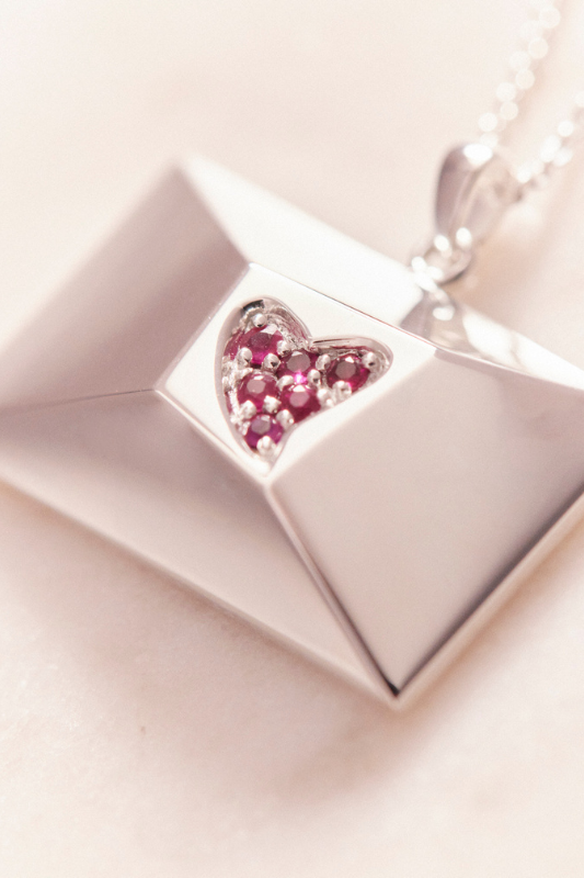 Ruifier Valentine Red Heart - Necklace